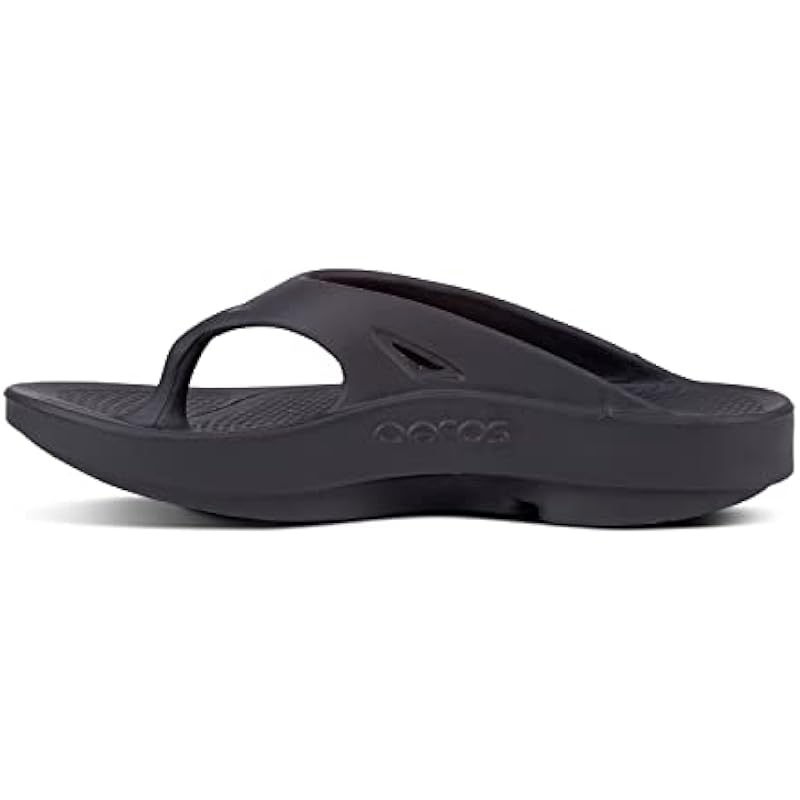 Comprehensive Review of OOFOS OOriginal Sandal: Comfort, Support, and Durability